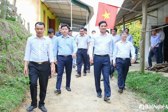 Quyết tâm hơn nữa trong xây dựng nhà ở cho hộ khó khăn tại Nghệ An