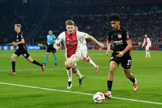 Nhận định, dự đoán Frankfurt vs Ajax: Thế trận giằng co