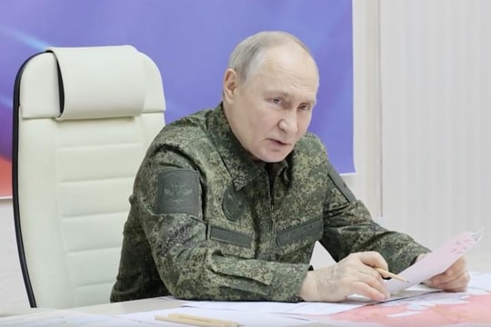 Tổng thống Putin đến Kursk yêu cầu giành chiến thắng sớm nhất