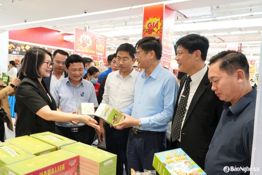 Ứng dụng công nghệ để trở thành người tiêu dùng thông thái