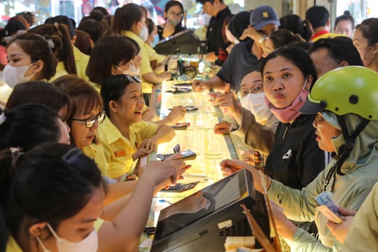 Giá vàng chiều nay 14/3/2025: Giá vàng thế giới và trong nước tăng tiến sát mốc 100 triệu ​