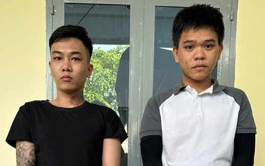 Mâu thuẫn nợ nần, mang 'bom xăng' đến phòng trọ phóng hỏa