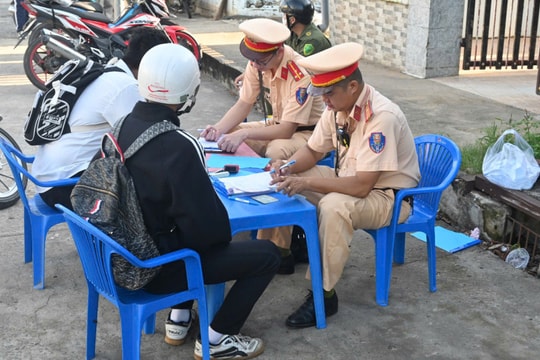 Cha mẹ có thể bị phạt tới 10 triệu đồng nếu giao xe máy cho con chưa đủ tuổi