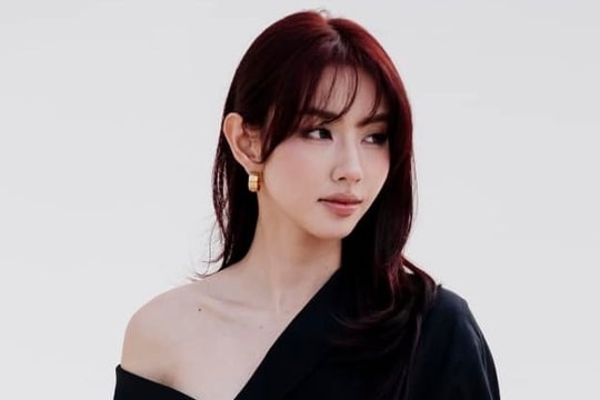 Hoa hậu Thuỳ Tiên cúi đầu xin lỗi, hứa sửa sai bằng hành động