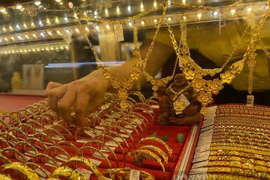 Giá vàng hôm nay 17/3/2025: Giá vàng thế giới và trong nước tăng 5 triệu trong nửa đầu tháng 3