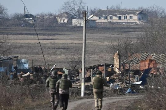 Khoảng 30 sĩ quan NATO kẹt trong vòng vây ở Kursk của Nga