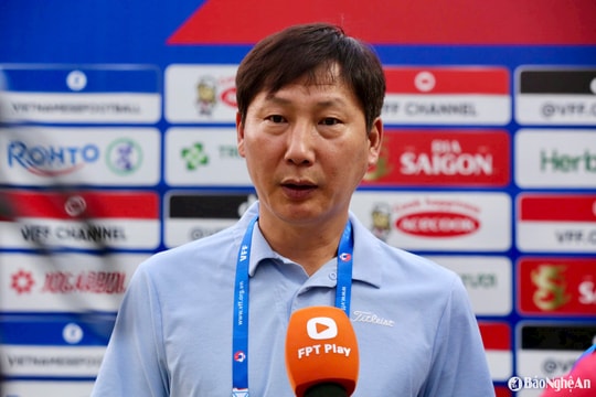 Trận giao hữu Việt Nam - Campuchia: Đội hình ra sân và chiến thuật thử nghiệm