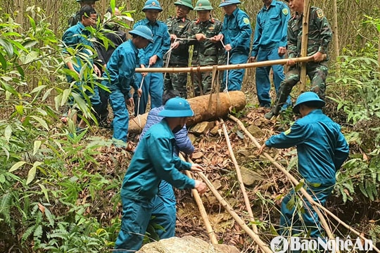 Hủy nổ thành công quả bom 340 kg còn nguyên kíp nổ ở Nghệ An