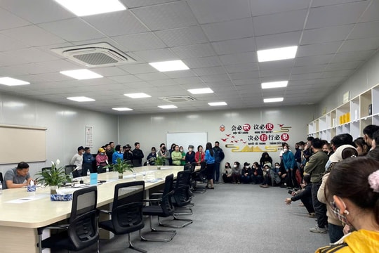 Công ty ở KCN Nam Cấm tăng lương, người lao động đã làm việc trở lại