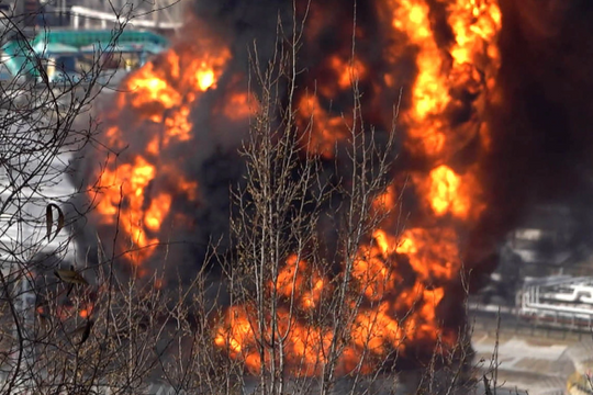 Moskva và Kiev đổ lỗi về vụ tấn công trạm khí đốt của Nga