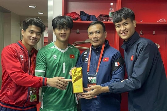 Màn trình diễn trái ngược của các cầu thủ Sông Lam Nghệ An tại Đội tuyển U22 Việt Nam