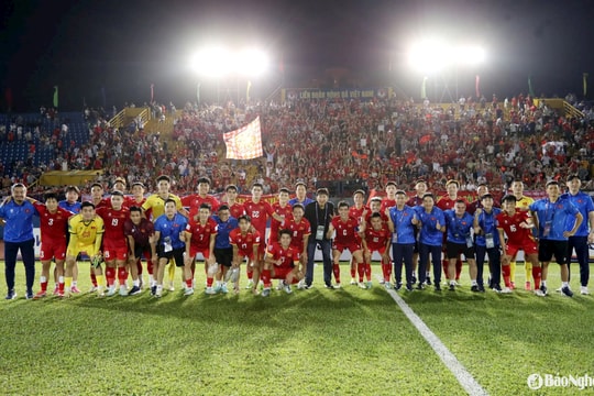 Những hình ảnh ấn tượng trận Việt Nam thắng đậm Lào 5-0