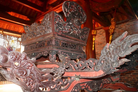 Tinh xảo, độc đáo chiếc kiệu bát cống hàng trăm năm tuổi ở Nghệ An