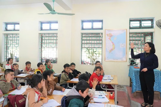 Thêm 141 giáo viên, nhân viên trường học ở Nam Đàn bị truy thu tiền bảo hiểm