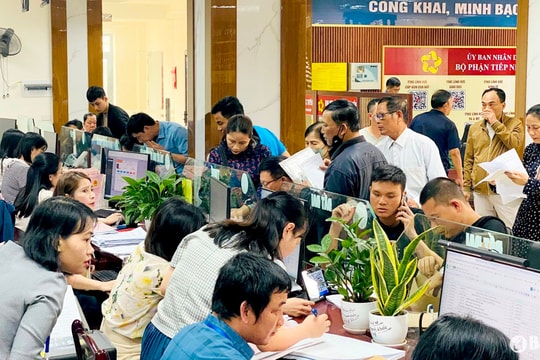 Chủ tịch UBND tỉnh Nghệ An yêu cầu rút ngắn ít nhất 40% thời gian giải quyết thủ tục hành chính