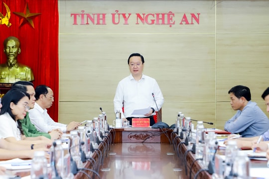 Thường trực Tỉnh ủy Nghệ An giao ban với các cơ quan trong khối Nội chính