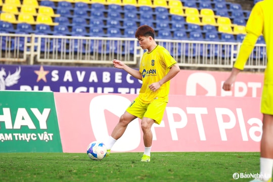 Tiền vệ Sông Lam Nghệ An chia sẻ trước trận tứ kết Cúp Quốc gia