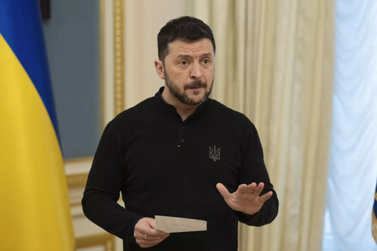 Ông Zelensky từ chối ghi nhận viện trợ của Mỹ là nợ