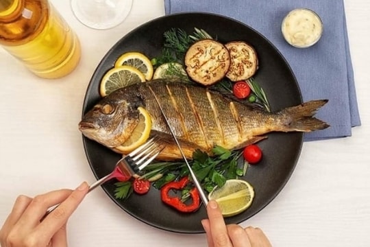 4 bộ phận của cá không nên ăn