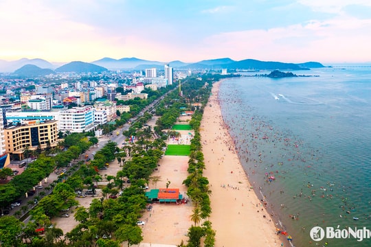 Ngắm biển Cửa Lò tươi tắn, mới mẻ và quyến rũ mỗi mùa du lịch