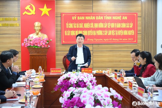 Phó Chủ tịch UBND tỉnh Nghệ An Bùi Đình Long làm việc với huyện Hưng Nguyên về định hướng sắp xếp đơn vị hành chính
