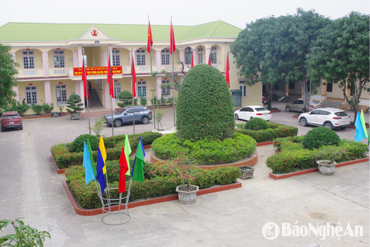 Một chủ tịch xã ở Nghệ An bị đình chỉ công tác do thiếu trách nhiệm