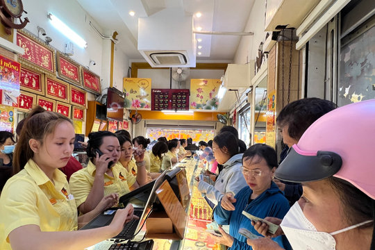 Giá vàng hôm nay 7/4/2025: Giá vàng trong nước và thế giới chuẩn bị đợt bão giảm giá mới