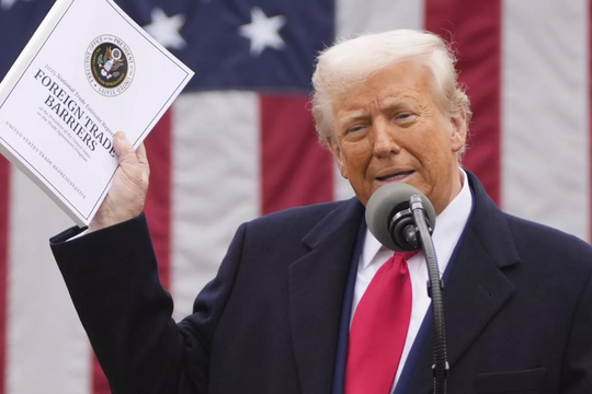 Thuế quan mang lại 2 tỷ USD/ngày cho kho bạc Mỹ