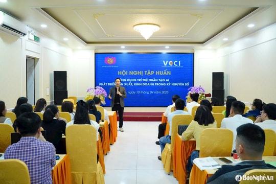 Tập huấn ứng dụng trí tuệ nhân tạo AI trong phát triển sản xuất, kinh doanh