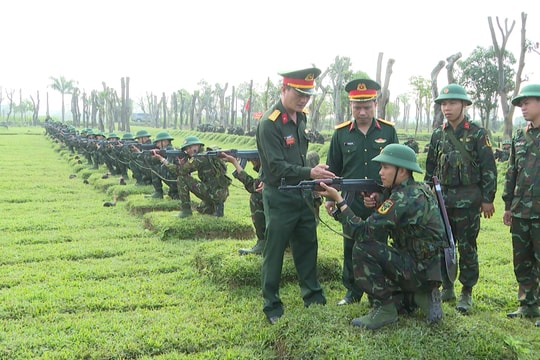Chiến sĩ mới Quân khu 4 tự tin luyện giỏi, rèn nghiêm