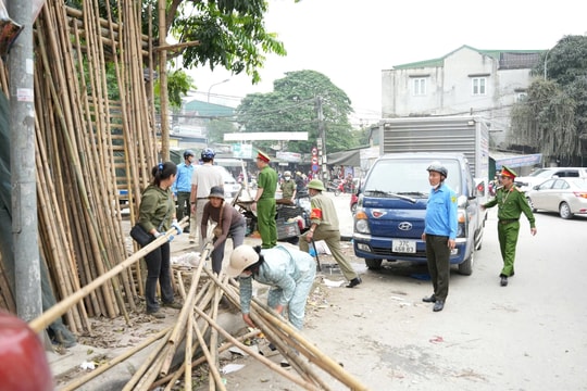 TP Vinh mở đợt cao điểm đảm bảo trật tự đô thị trên tuyến đường Lê Hồng Sơn