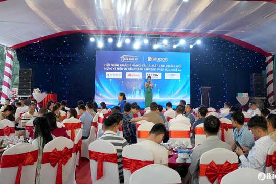 Công ty cổ phần Cửa Nghệ An ra mắt sản phẩm mới