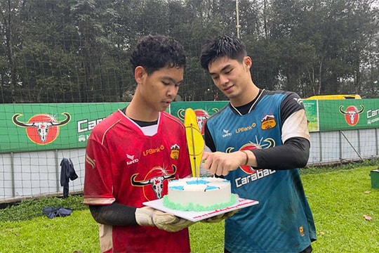 Thêm cầu thủ Việt kiều đủ điều kiện lên ĐT Việt Nam; Premier League xuất hiện điều chưa từng thấy