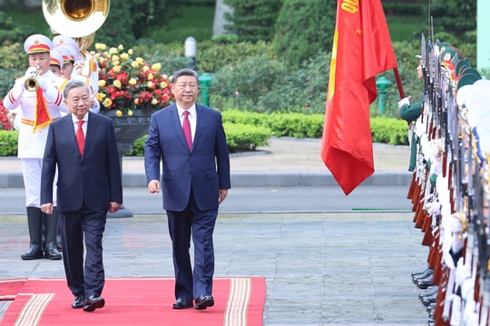 Trọng thể lễ đón chính thức Tổng Bí thư, Chủ tịch nước Trung Quốc Tập Cận Bình