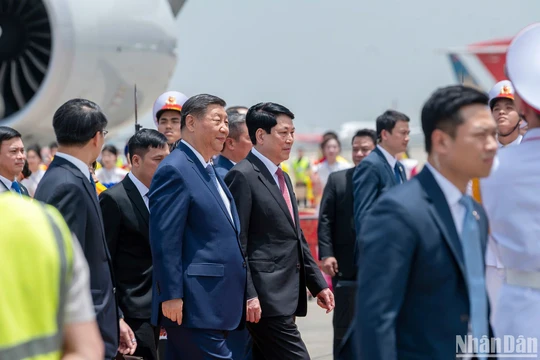 Tổng Bí thư, Chủ tịch Trung Quốc Tập Cận Bình bắt đầu thăm cấp Nhà nước tới Việt Nam