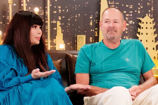 Ngọc Anh 3A: Lúc mới quen chồng Tây, tôi không dám nắm tay