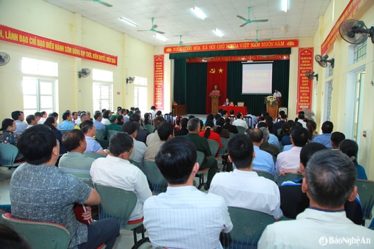 Cử tri Nghĩa Đàn phản ánh với Đại biểu Quốc hội nhiều vấn đề dân sinh cần giải quyết