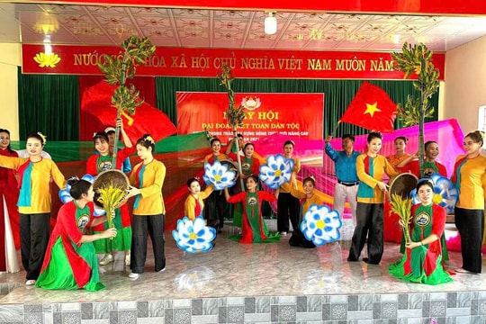 Xây dựng làng văn hóa tiêu biểu - Cốt ở sức dân