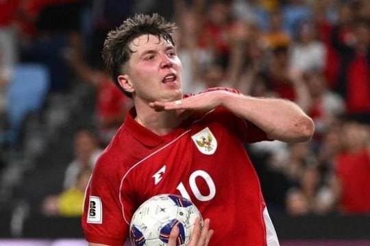 Ole Romeny sẽ thay tiền đạo Nguyễn Xuân Son; Arsenal biến Real Madrid thành cựu vương Champions League