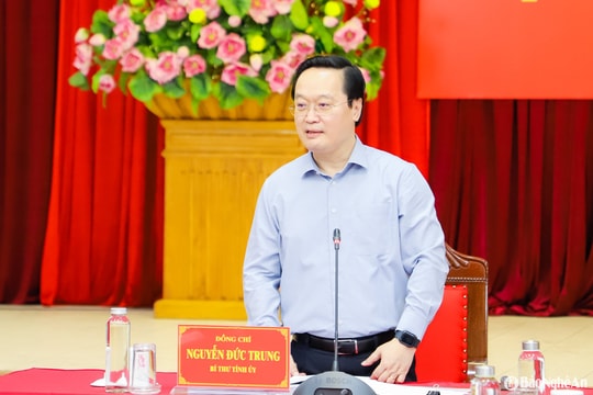 Ban Chấp hành Đảng bộ tỉnh Nghệ An cho ý kiến vào dự thảo Báo cáo chính trị trình Đại hội Đảng bộ tỉnh lần thứ XX