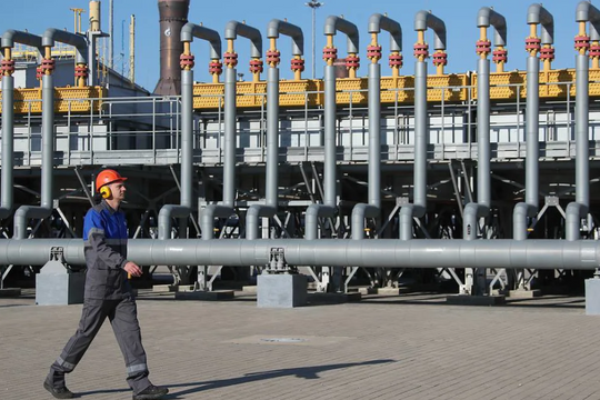 EU dỡ lệnh cấm nhập khẩu khí tự nhiên hóa lỏng từ Nga