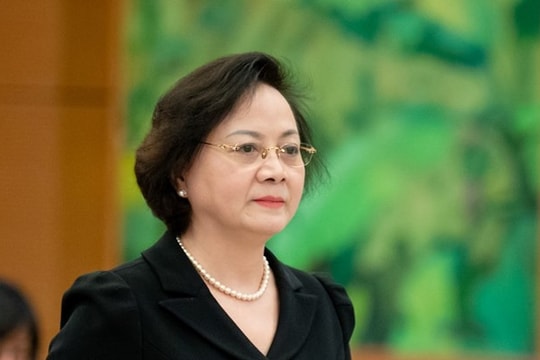 Bộ trưởng Bộ Nội vụ: Sẽ thêm chế độ với cán bộ không chuyên trách nghỉ việc