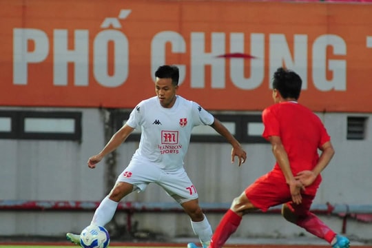 Cầu thủ người Nghệ An tỏa sáng ở đất Cảng