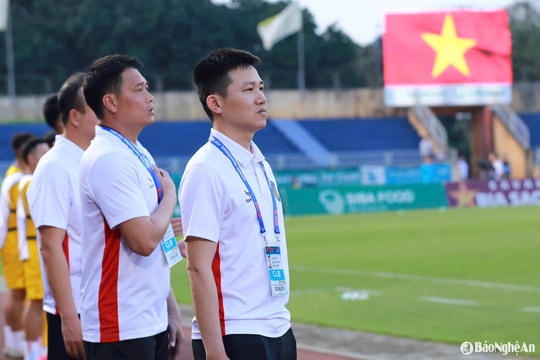 Huấn luyện viên Phan Như Thuật tiếc nuối sau trận hòa của Sông Lam Nghệ An trước Quảng Nam