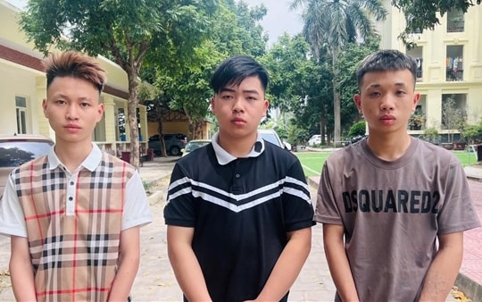 Bắt nhóm cướp tài sản của công nhân