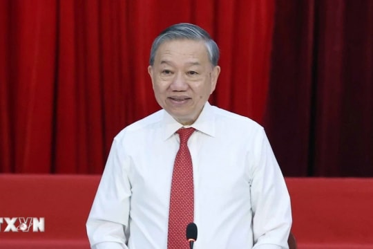 Tổng Bí thư Tô Lâm gặp mặt cán bộ lão thành cách mạng, người có công, gia đình chính sách tiêu biểu khu vực miền Nam