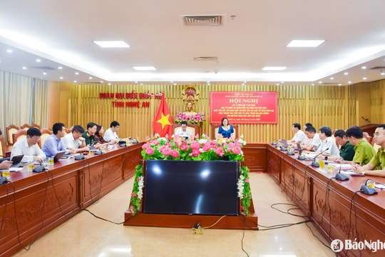 Đoàn đại biểu Quốc hội tỉnh Nghệ An lấy ý kiến góp ý các dự thảo luật trình tại Kỳ họp thứ 9, Quốc hội khóa XV