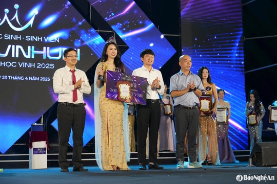 Sinh viên khoa Giáo dục mầm non đăng quang Hoa khôi học sinh - sinh viên Đại học Vinh