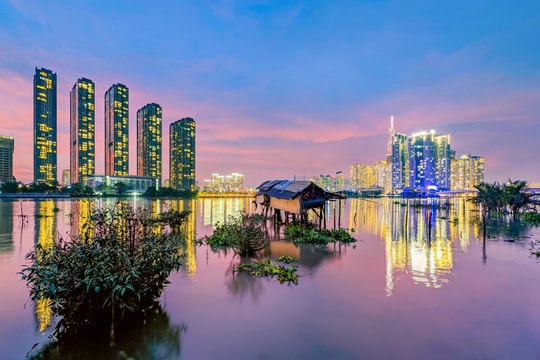 Văn học yêu nước đô thị miền Nam thời chống Mỹ