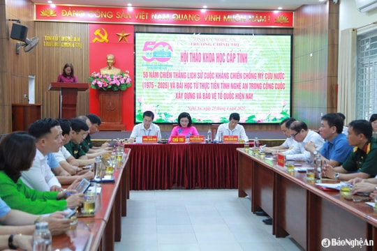 Trường Chính trị tỉnh Nghệ An tổ chức hội thảo 50 năm thống nhất đất nước